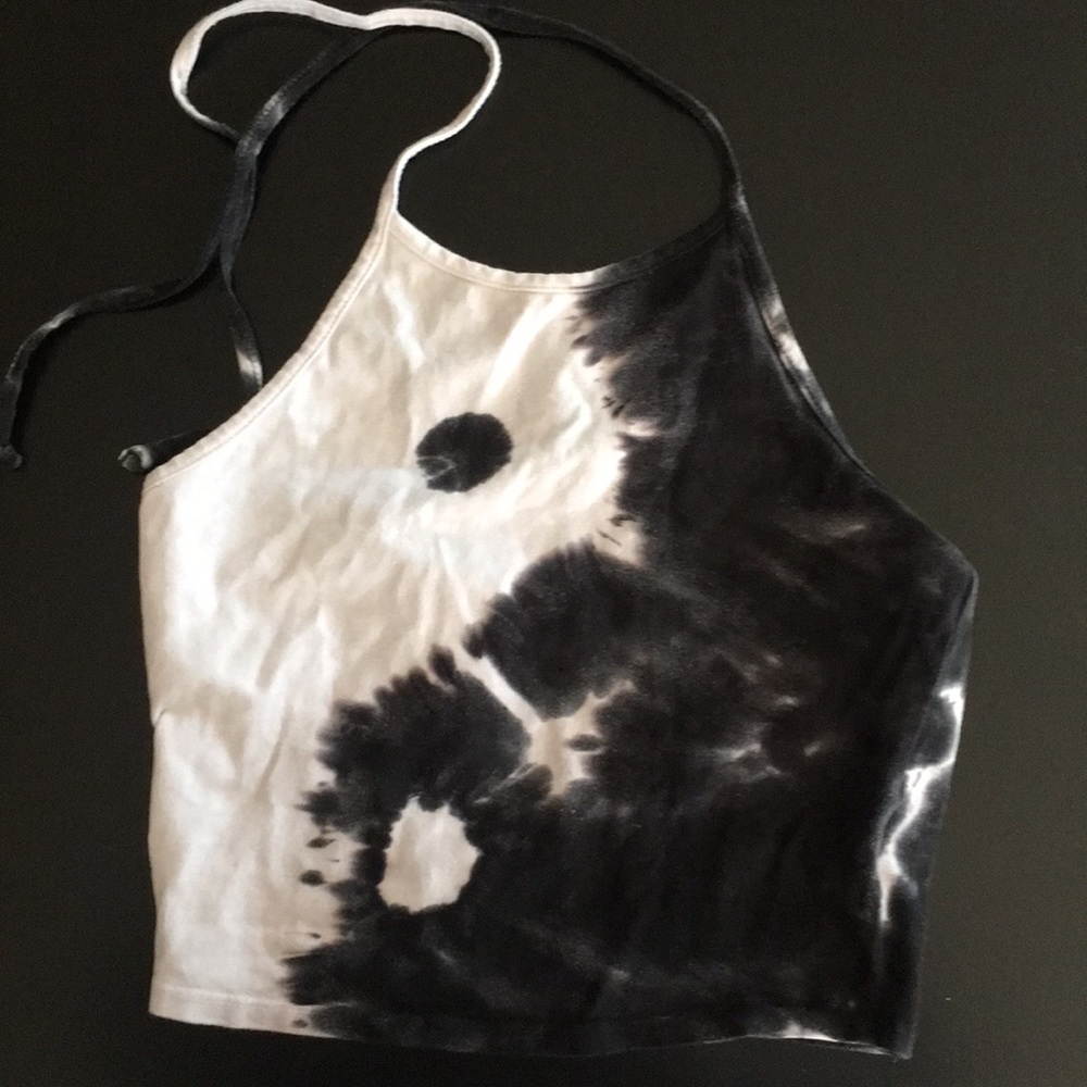 LA Hearts Halter Crop Black/White Tie Dye